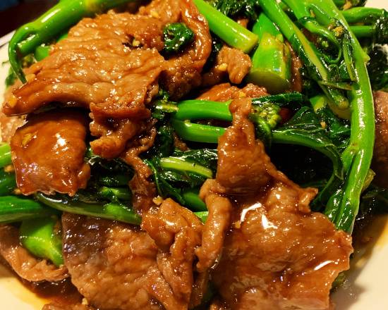 64. 唐蘭牛肉 Boeuf avec brocoli chinois Beef with Chinese Broccoli